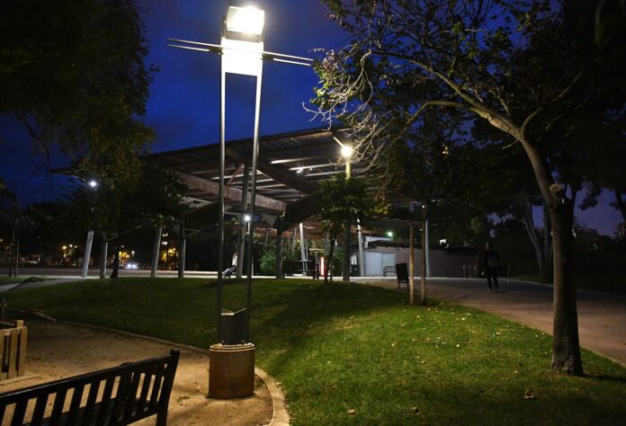 Ejemplo de luces LED en la ciudad (Ayuntamiento de Castelldefels)