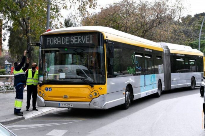 Autobús fuera de servicio (Ayuntamiento de Castelldefels)