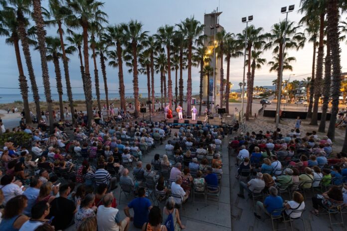 Imagen de archivo de las Noches entre Palmeras (Foto: Ayuntamiento de Castelldefels)