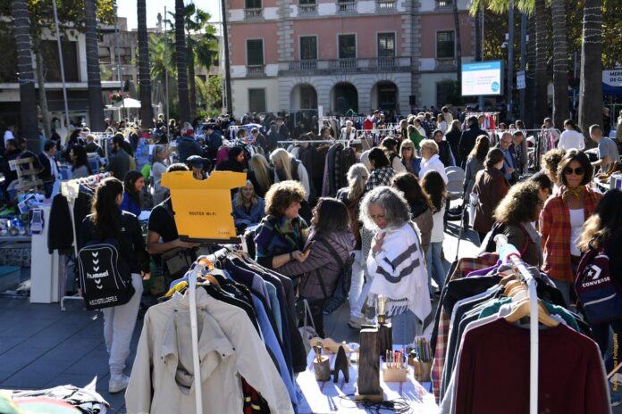 La plaza de la Iglesia acoge el próximo 18 de noviembre Merrrcafels (Ayuntamiento de Castelldefels)