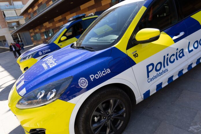 Vehículo de la Policía Local. Foto: Ayto. de Castelldefels.