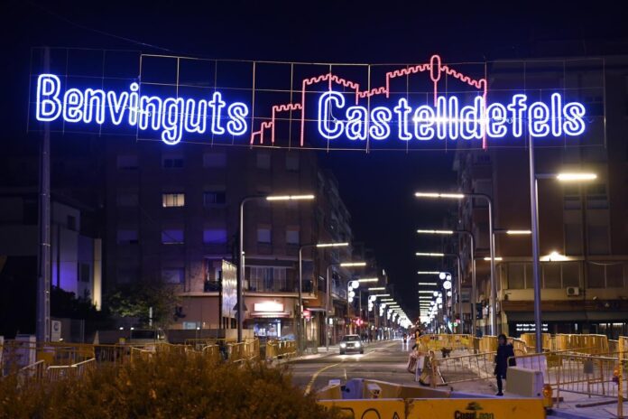Alumbrado navideño (Foto: Ayuntamiento de Castelldefels)